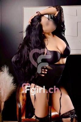 Felicia - Escort in Neuenburg
