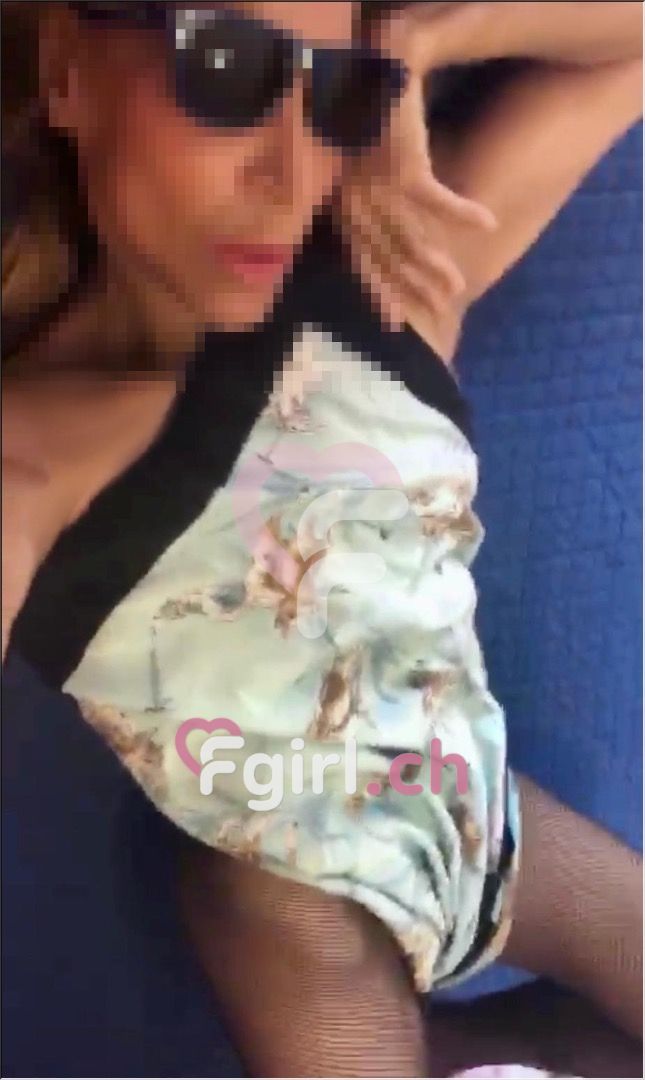 Femme Mûre – Saillon photo 2