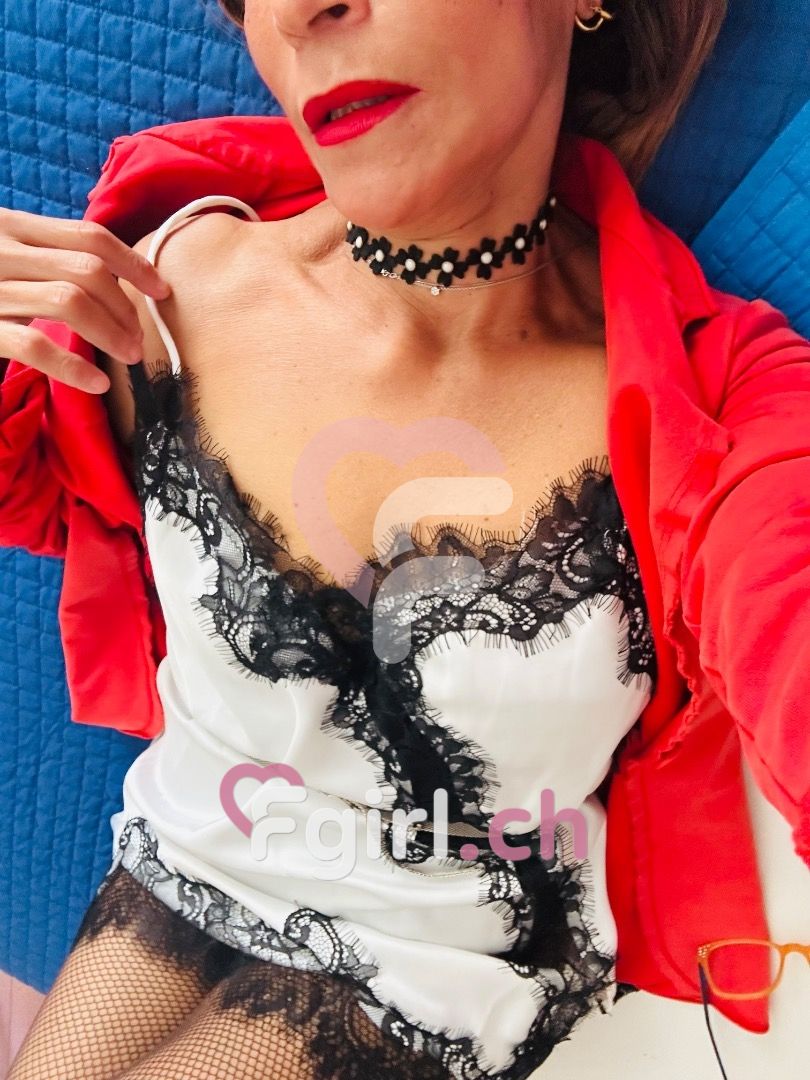Femme Mûre – Saillon photo 4