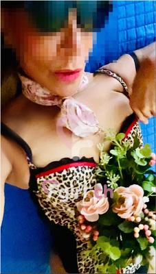 Femme Mûre - Escort in Châtel-Saint-Denis
