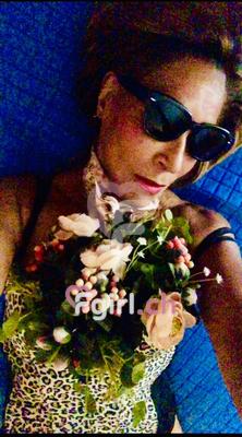 Femme Mûre - Escort in Saillon
