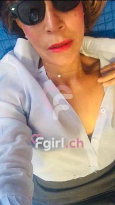 Femme Mûre - Escort à Saillon
