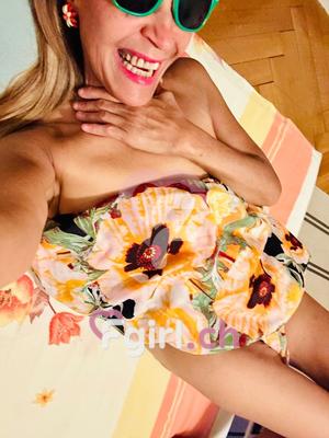 Femme Mûre - Escort à Saillon
