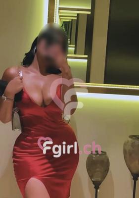 Fouz - Masseuse érotique à Lausanne
