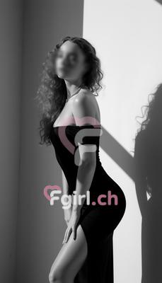 Nina - Escort à Genève
