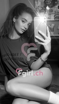 Nina - Escort à Genève