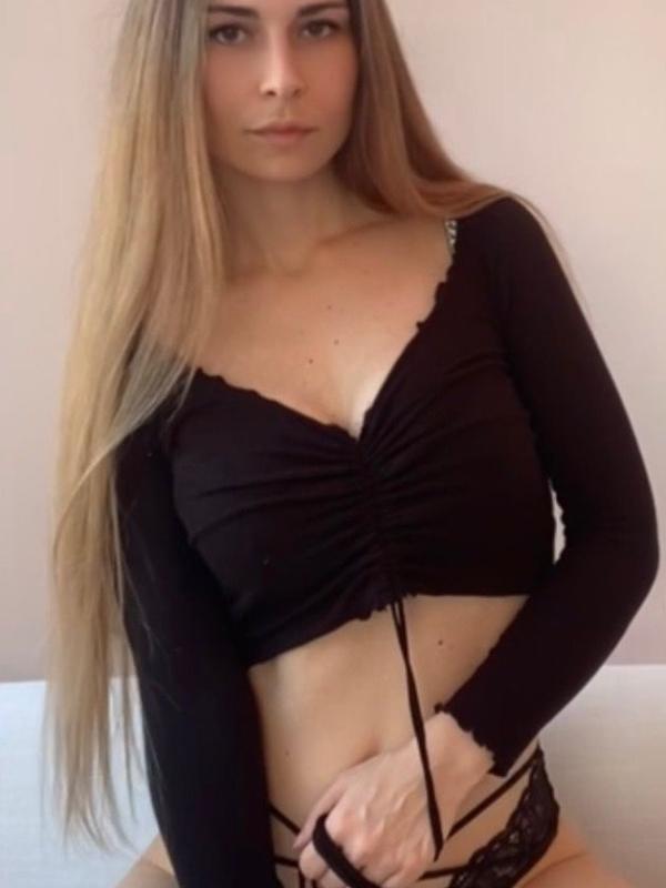 Gema - Escort a Neuchâtel
