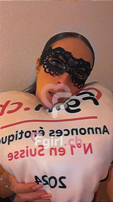 Laya - Escort in Eaux-vives