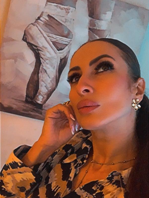 Laya - Escort en Eaux-vives
