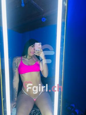 Georgina - Escort in Lausanne