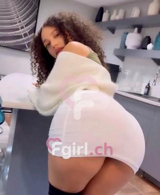 Georgina - Escort à Fribourg
