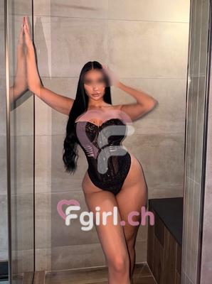 Gigi - Escort à Fribourg
