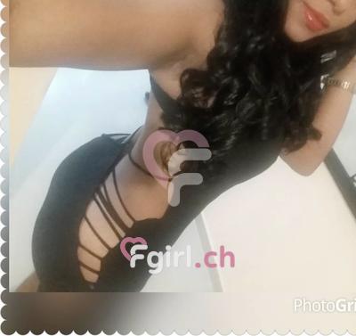 Gina - Escort à Sierre
