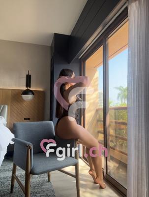 Gina - Escort in Genf
