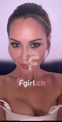 Gina - Escort à Genève