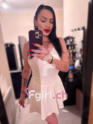 Giovanna - Escort in Le Locle
