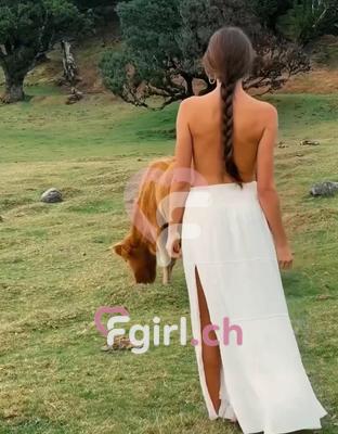 Giselle - Escort à Fribourg
