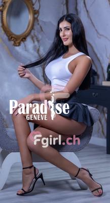 Giulia - Escort in Genf
