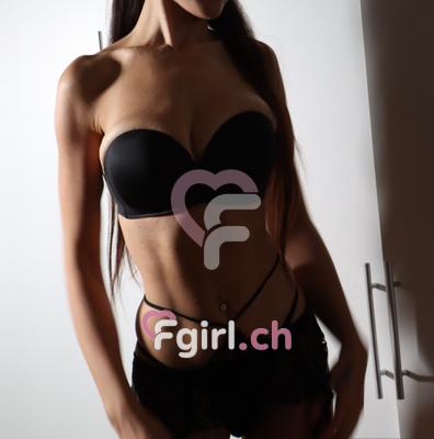 Giulia - Masseuse érotique à Genève
