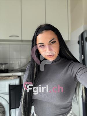 Giulia - Escort in Plainpalais