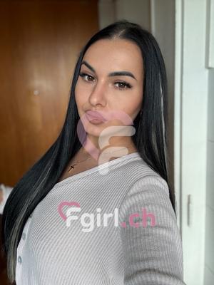 Giulia - Escort in Plainpalais