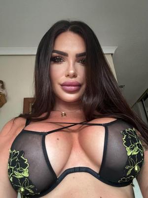 Gloria - Escort à Yverdon-les-Bains
