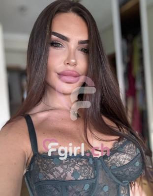 Gloria - Escort in Yverdon-les-Bains