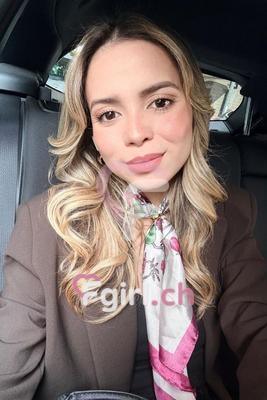 Grey - Escort in Geneva