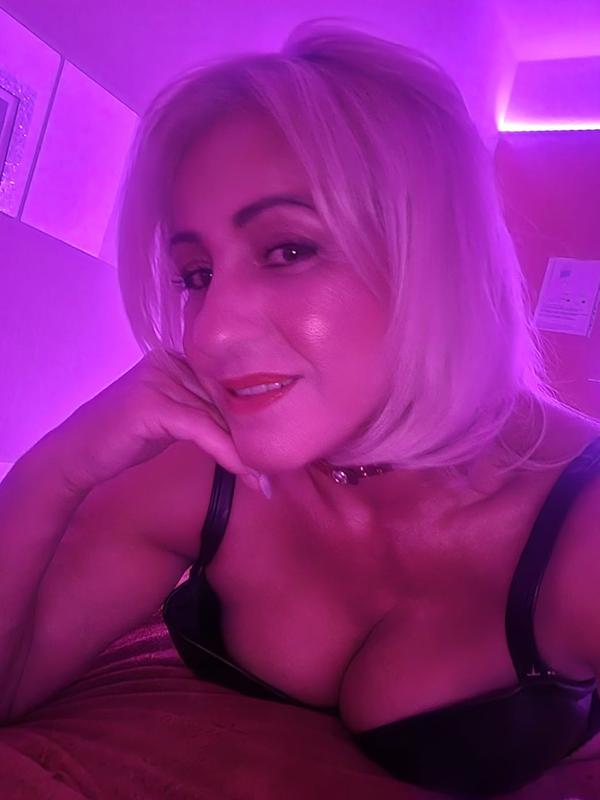 Habib - Masseuse érotique à Lausanne

