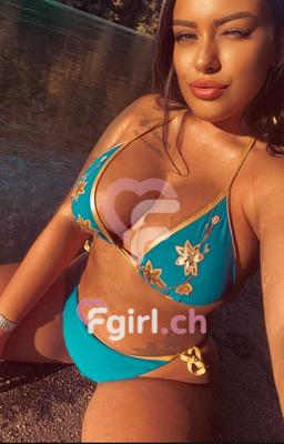 Hadara - Escort in Neuenburg