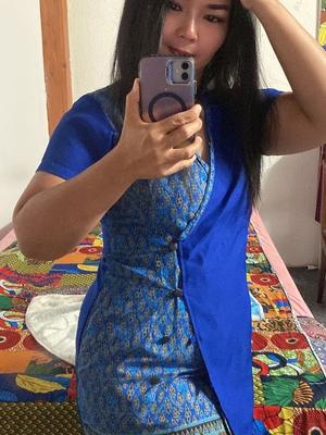 Hana - Erotische Masseurin in Nyon
