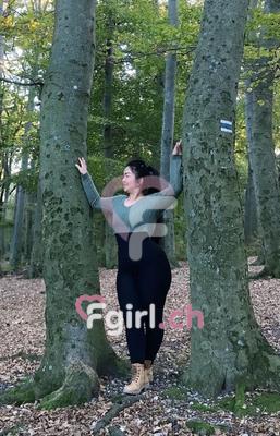 Hana - Erotic masseuse in Nyon
