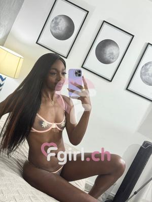 Hanna - Escort in Lausanne
