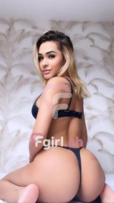Hanny - Escort in Lausanne
