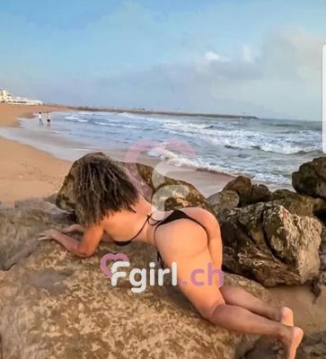 Helena - Escort in Carouge

