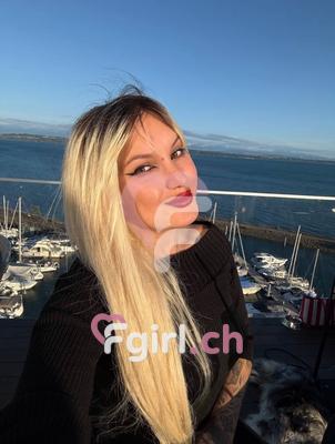 Helena Zehra - Escort à Fribourg
