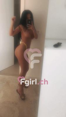 Helena - Escort in Yverdon-les-bains
