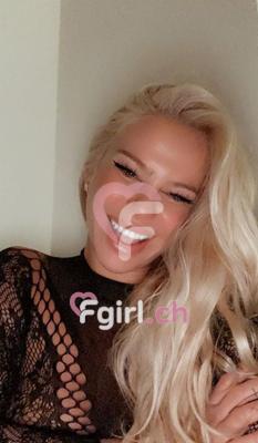 Hells Angys - Dominatrice BDSM à Genève