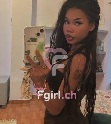 Hilary - Escort à Neuchâtel
