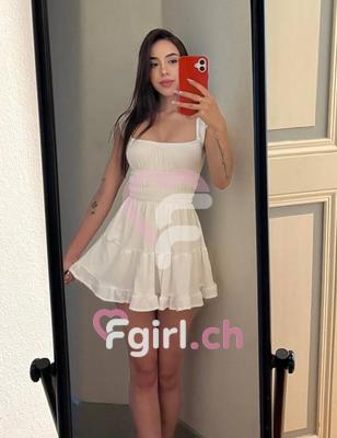 Holly - Escort à Plainpalais