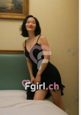 Hua Hua - Escort à Lausanne
