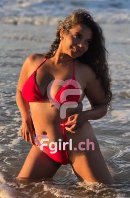 Imola - Escort a Fribourg
