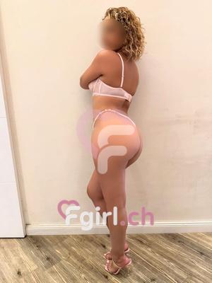 Inez - Escort en Genève
