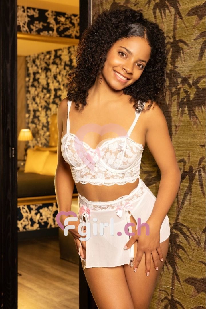 Iris – Geneva photo 4