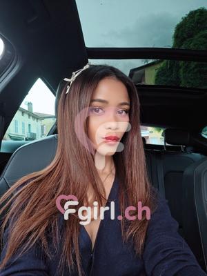 Iris - Escort in Romont