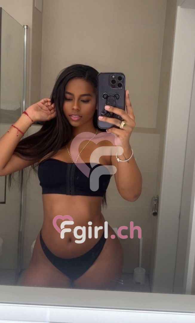 Isa Luv – Lausanne photo 4