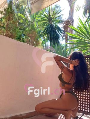 Isabela - Escort à Fribourg
