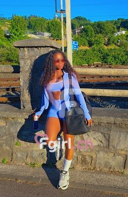 Isabela - Escort à Lausanne

