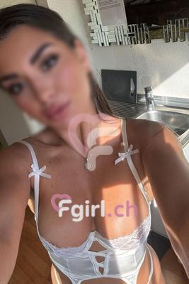 Isabella - Escort in Geneva
