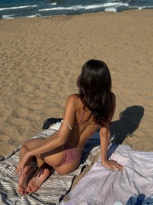 Isabella - Escort a Eaux-vives
